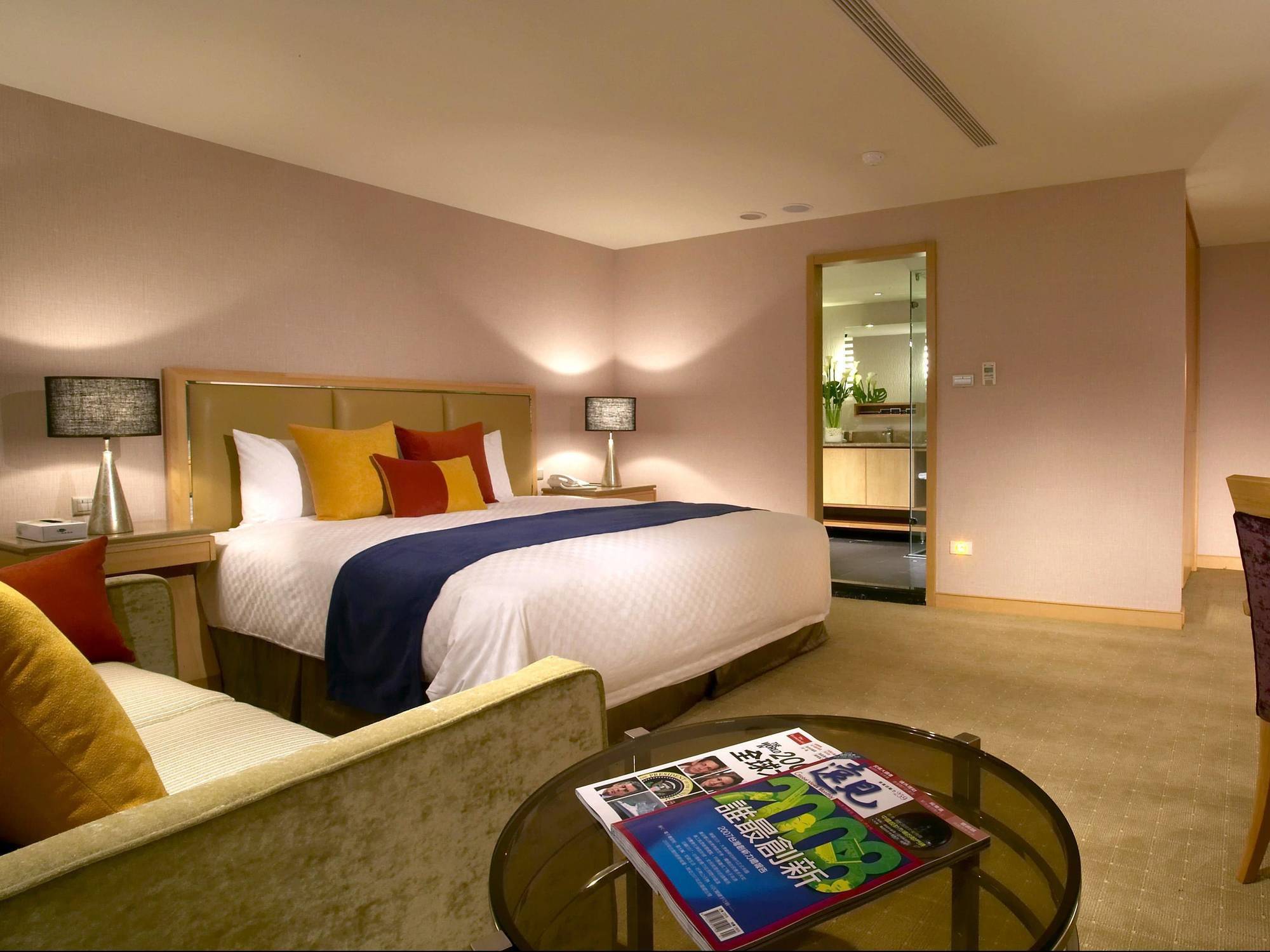 Jin Hua Hotel Лодун Экстерьер фото